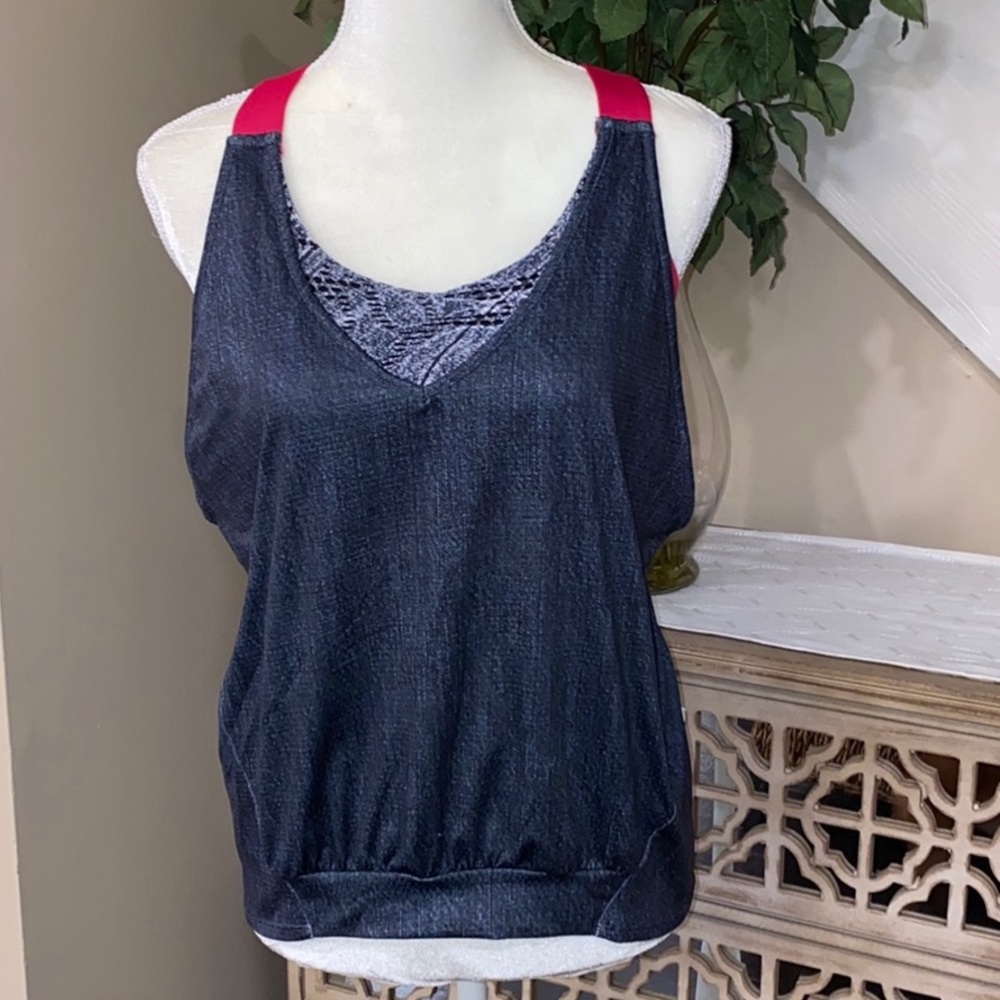Lucky in love workout tank top